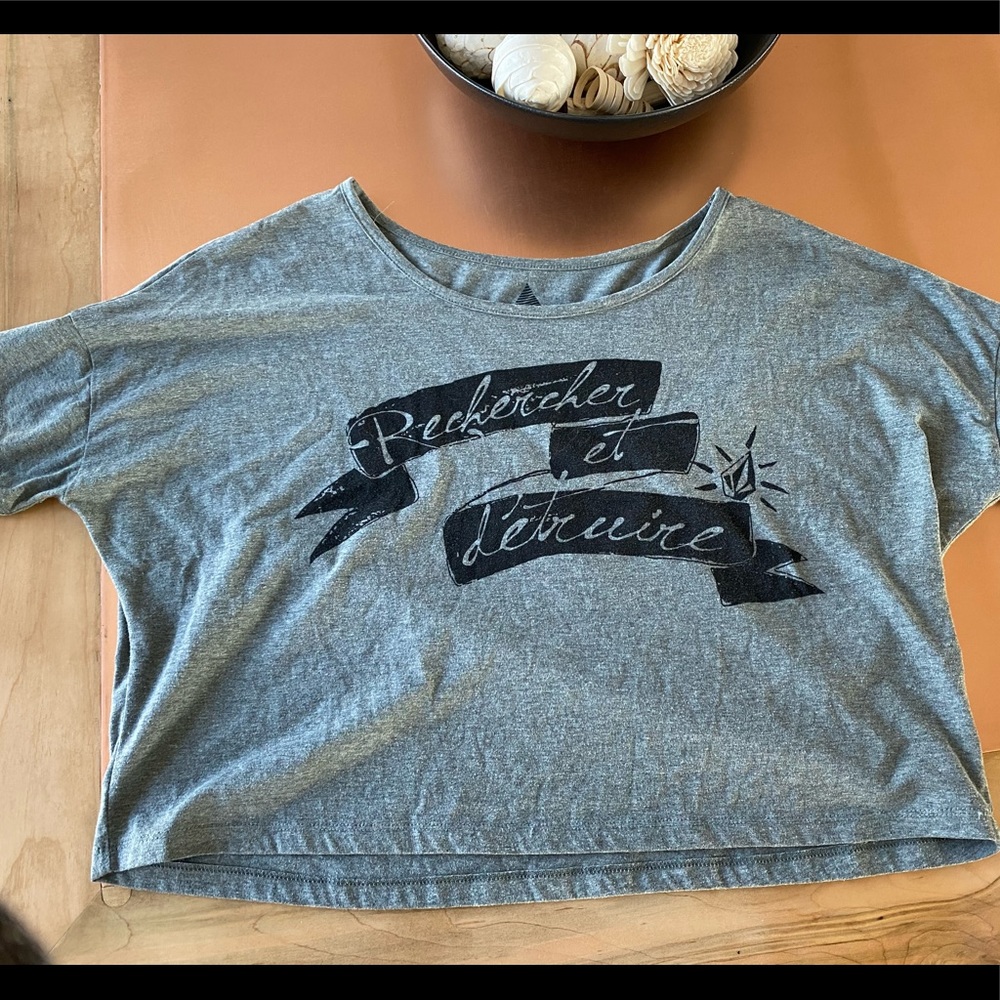 Volcom Graphic Cropped Tee